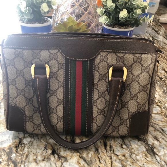 Gucci Handbags - Vintage Gucci Boston Bag with Red/Green Webbing